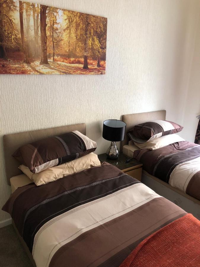 דוסברי Wellington Tavern Accommodation מראה חיצוני תמונה